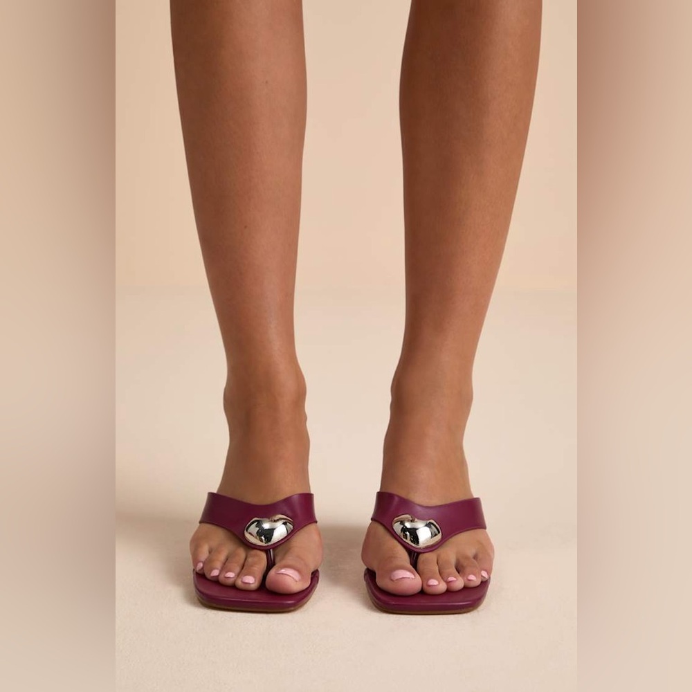 NWT! Lemonade Burgundy Kitten Heel Sandals